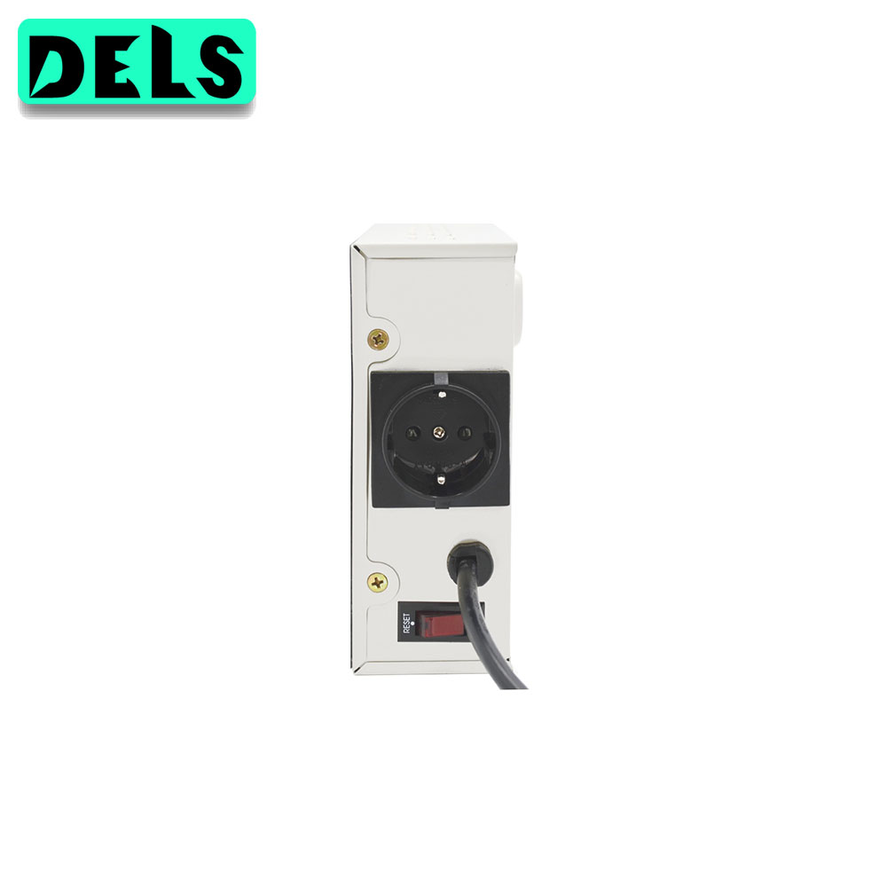 Стабилизатор SVC W-500